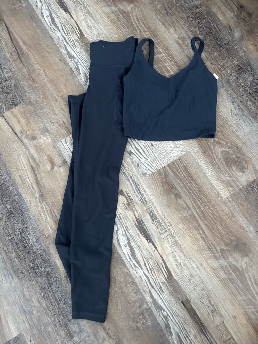 Old Navy Navy Blue Sports Bra (S) & Leggings (M) Set